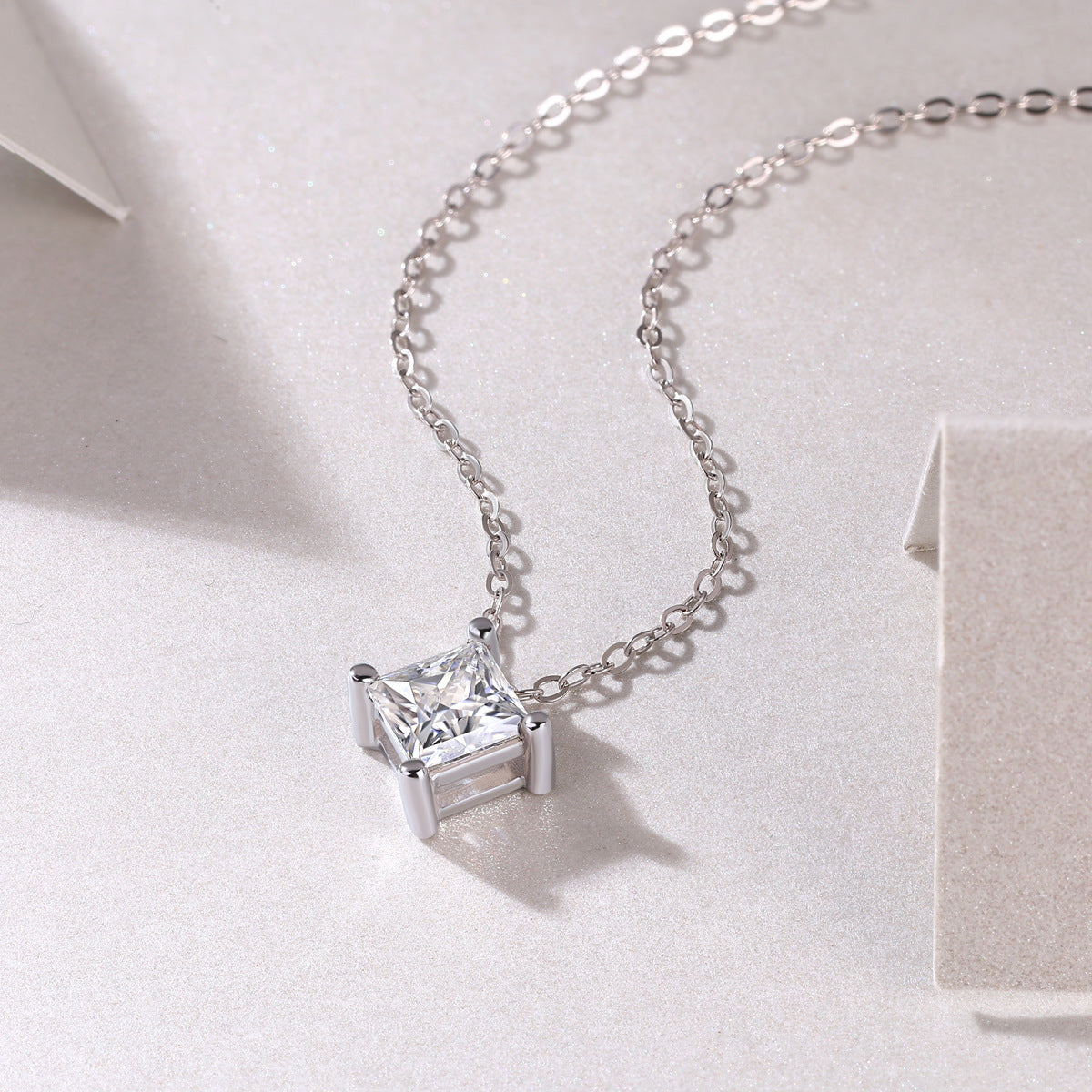 Princess Anna's Encounter 1 Carat Necklace