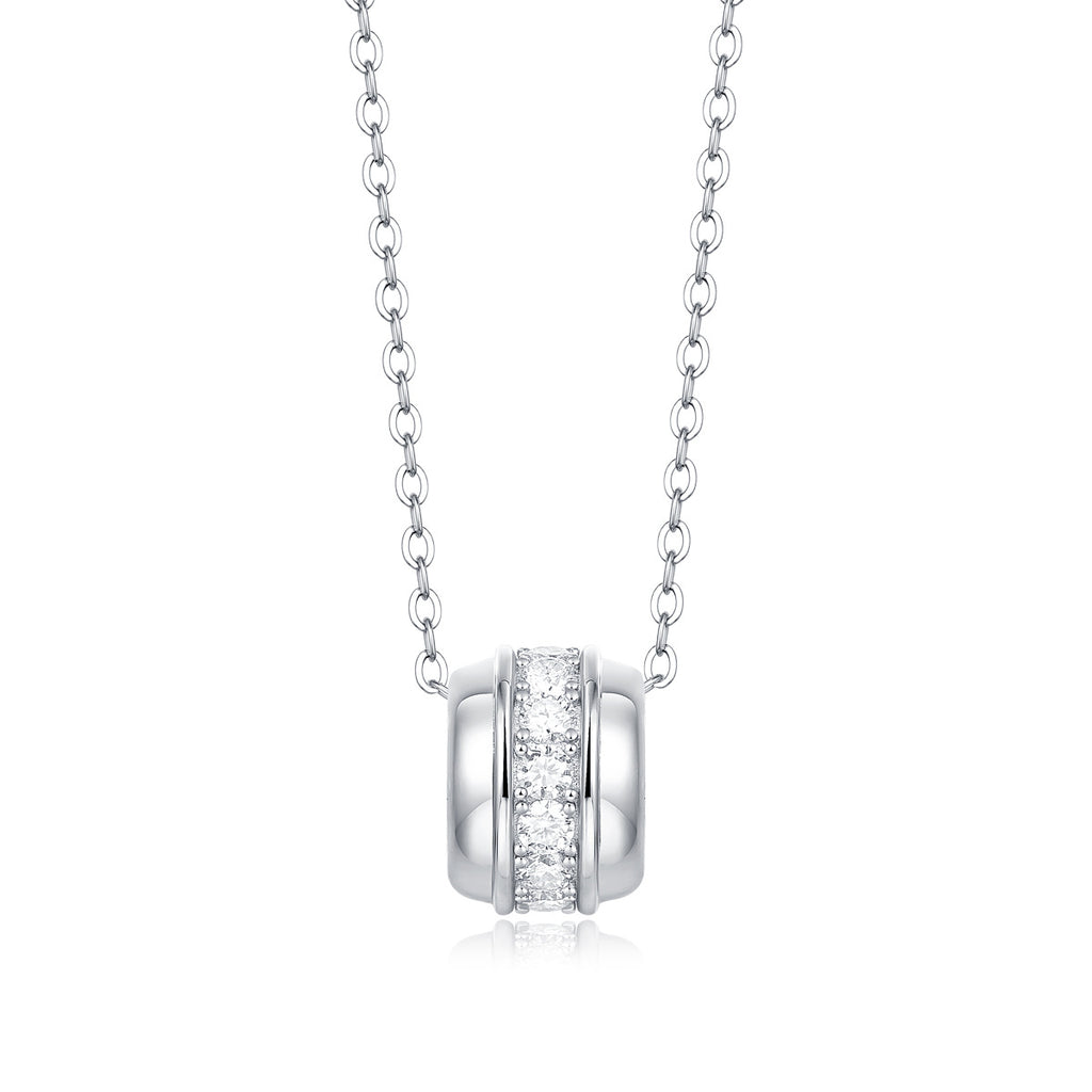 one-carat collarbone necklace