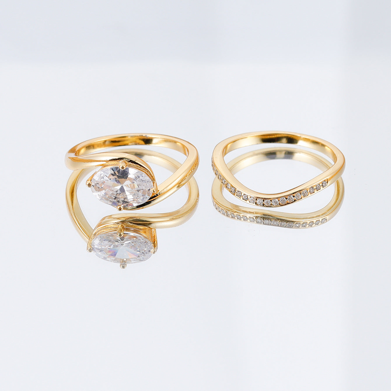 1.75 carat set egg-shaped  ring