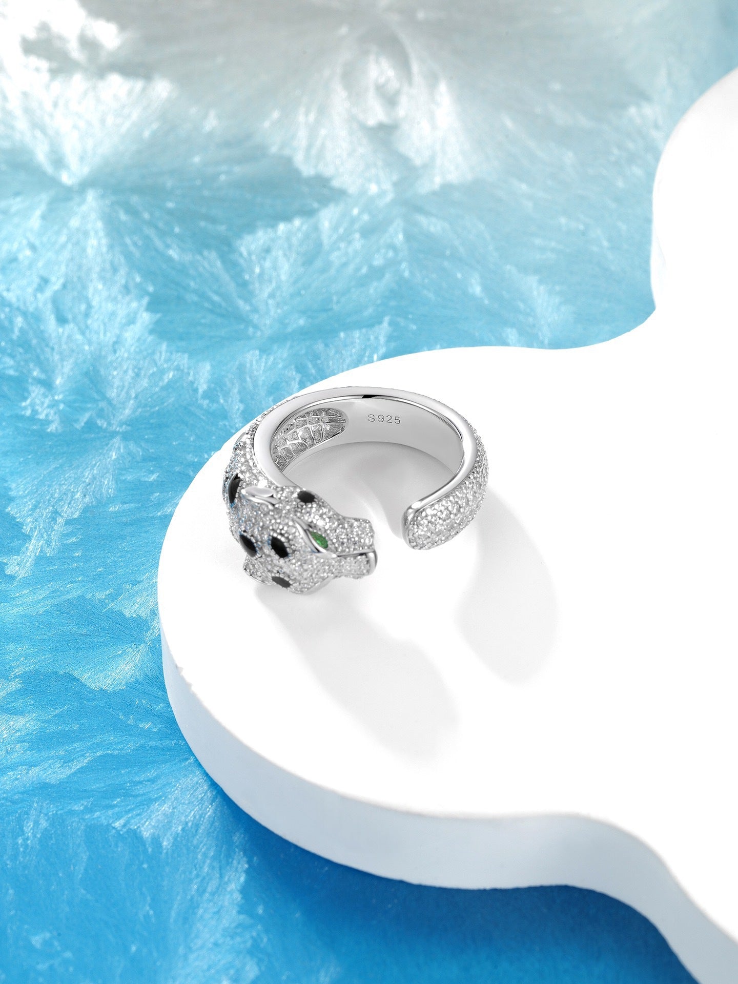 Full Diamond Leopard Head Opening Ring