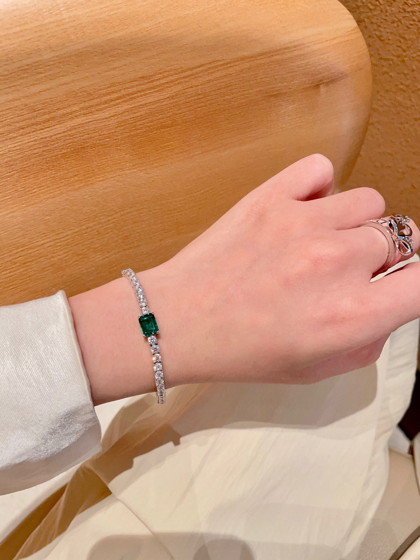Emerald temperament light luxury full diamond row diamond bracelet