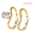 2.5 carat egg-shaped  ring