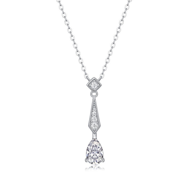 one-carat collarbone necklace