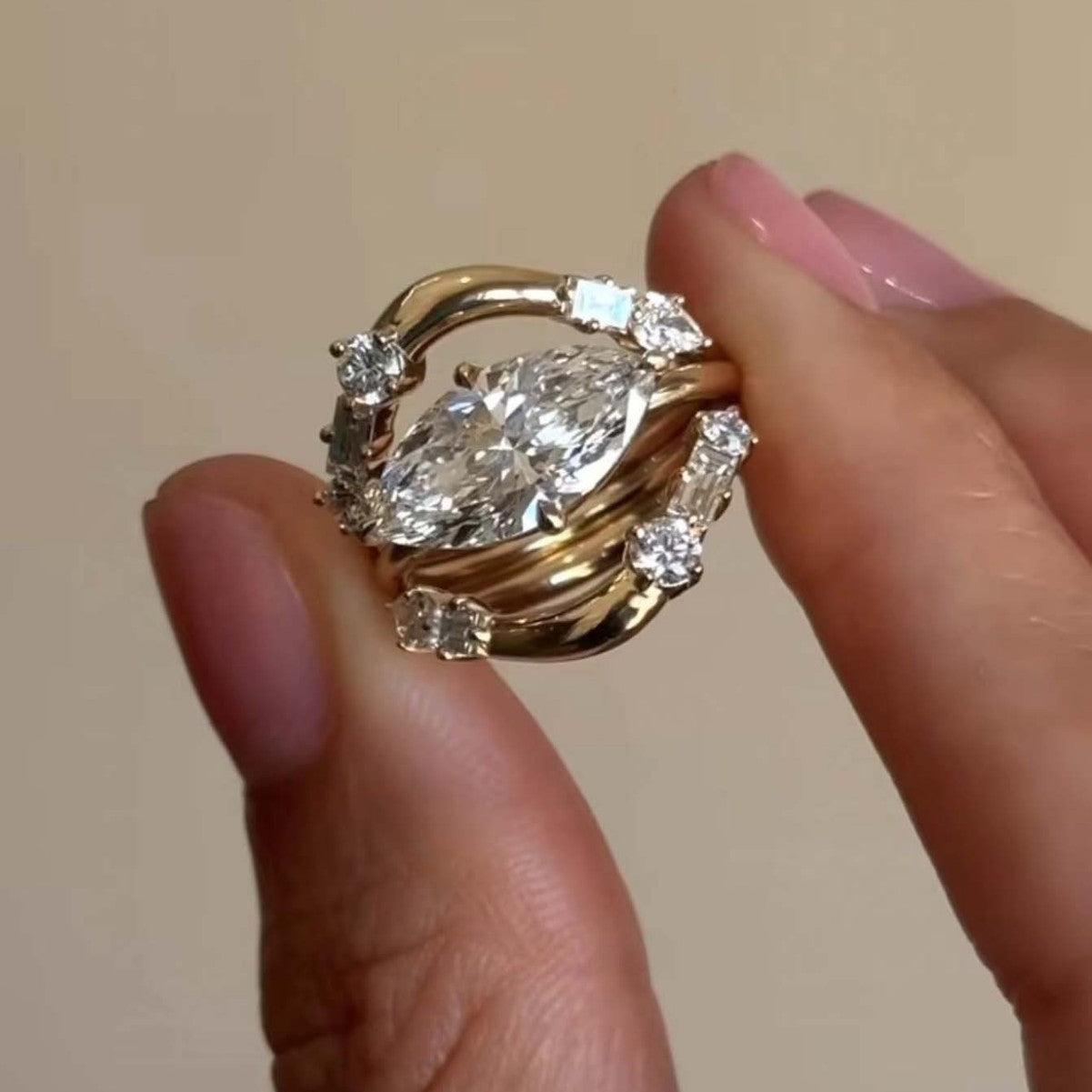1 Carat  Set Oval Ring