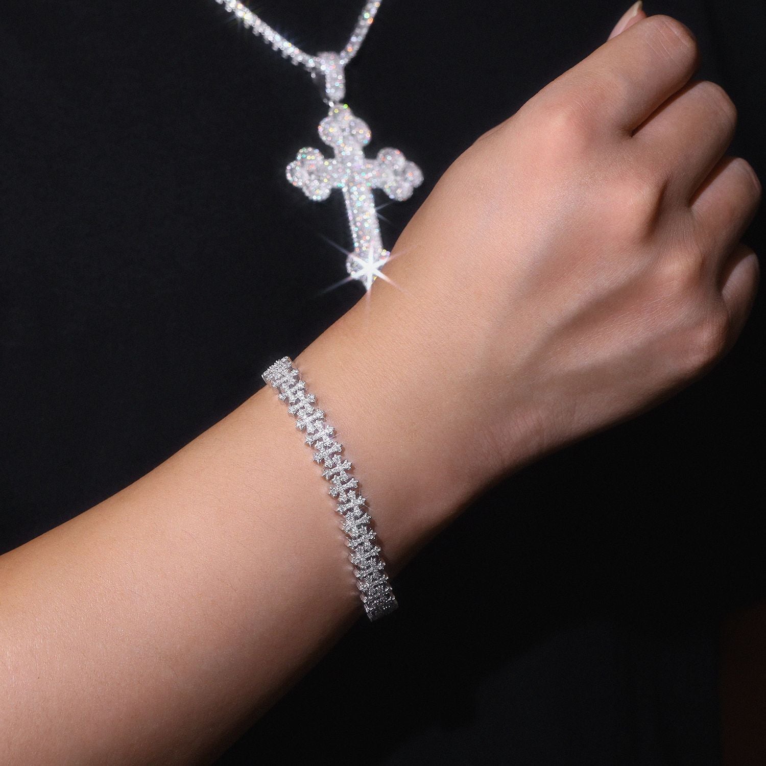 Cross Dazzling Cuban Bracelet