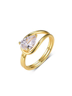 1.5 carats Drop-shaped moissanite ring