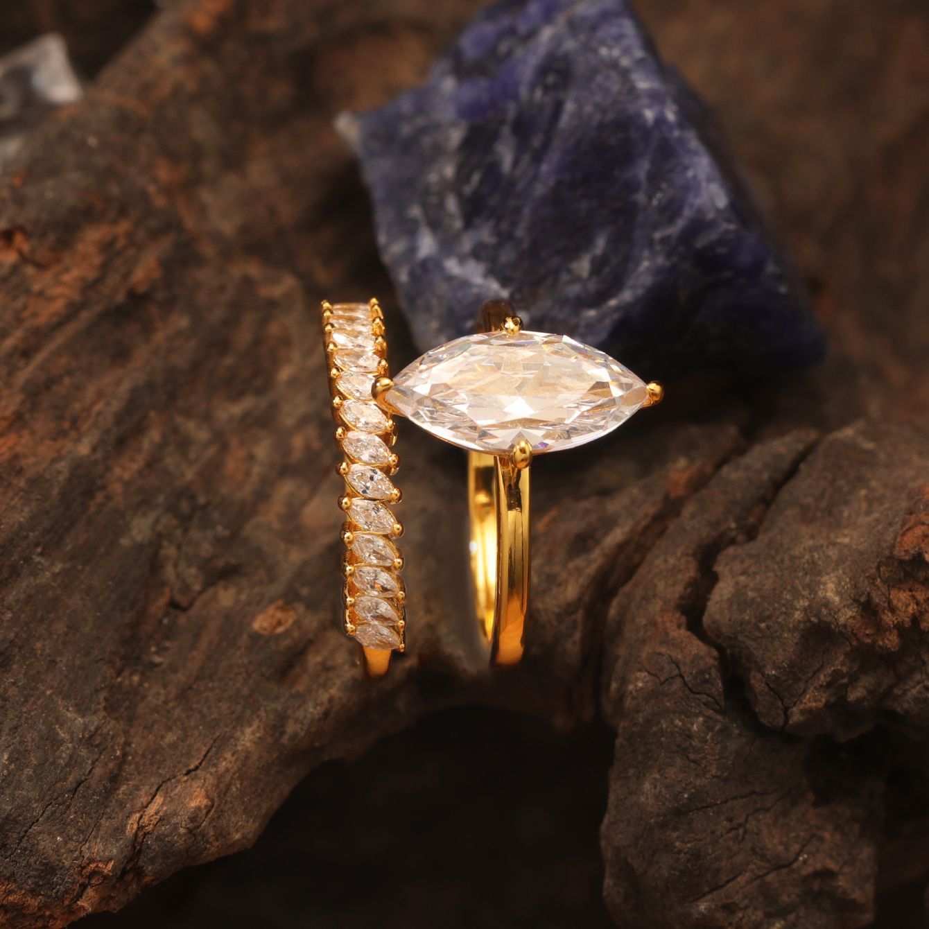 3 carat horse eye-shaped main stone stacked ring