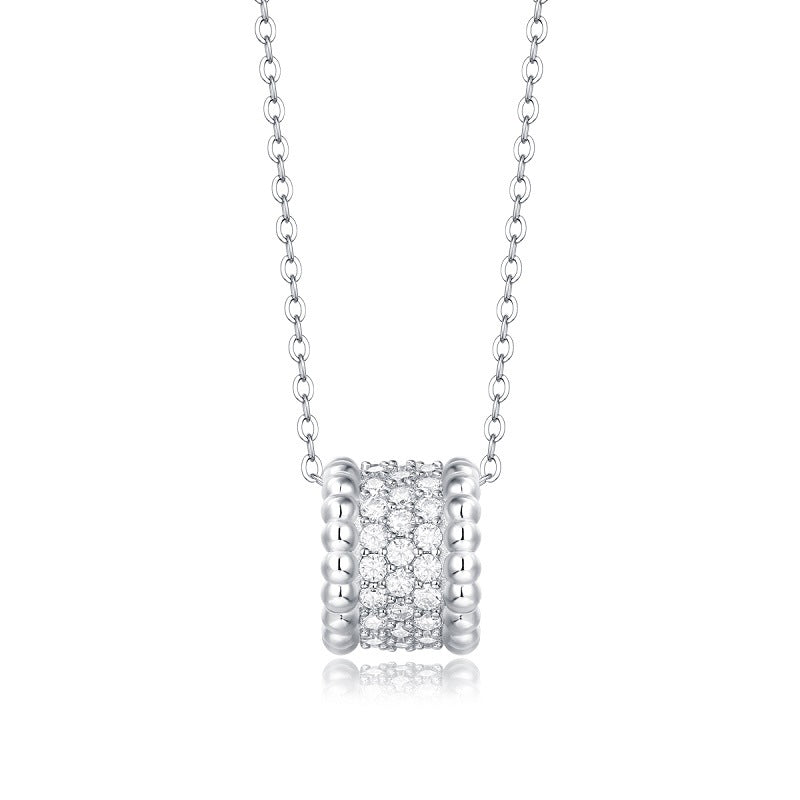 one-carat collarbone necklace