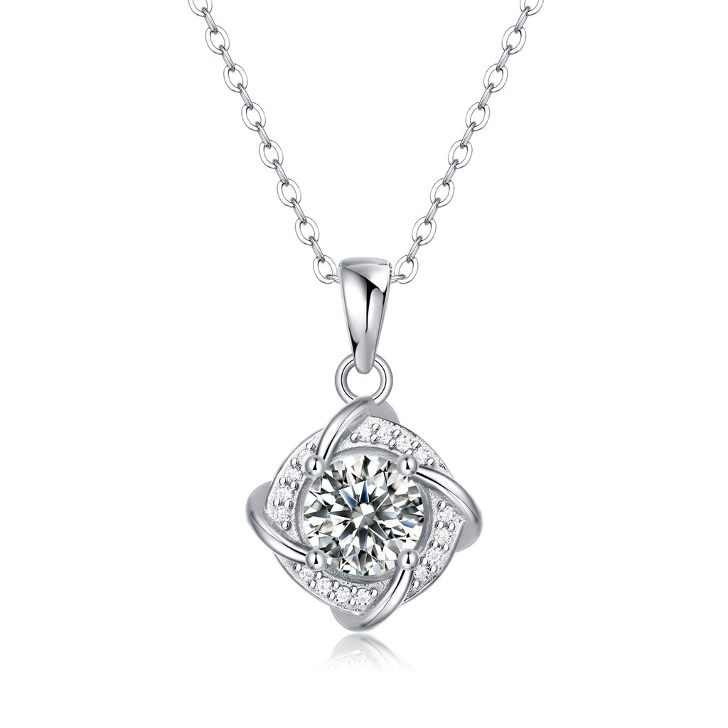 one-carat collarbone necklace