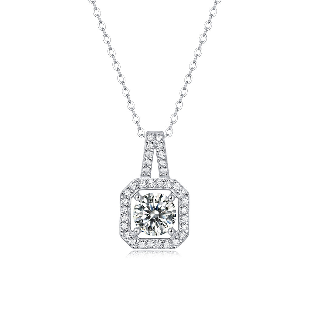 one-carat collarbone necklace
