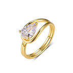 1.5 carats Drop-shaped moissanite ring