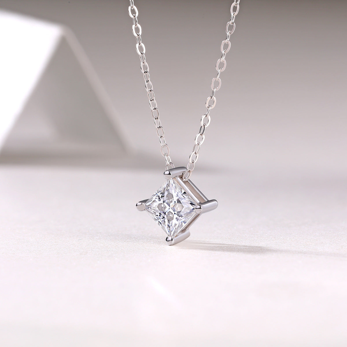 Princess Anna's Encounter 1 Carat Necklace