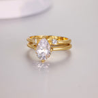 2-carat drop-shaped sparkle combination set ring.