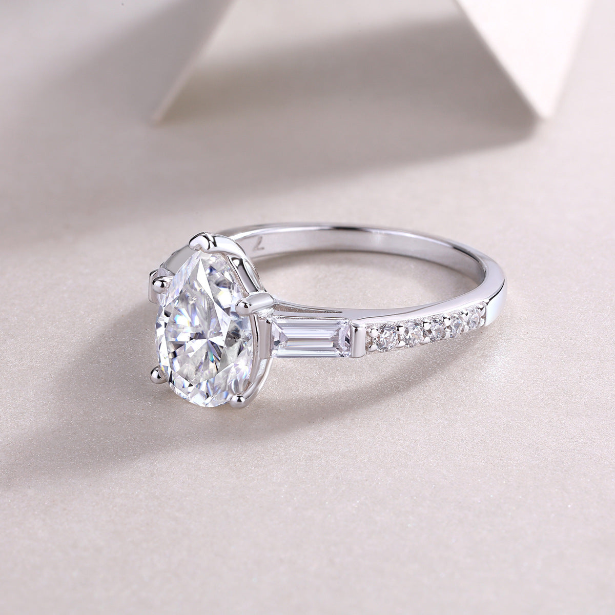 Moonlight 3.1 carat ring