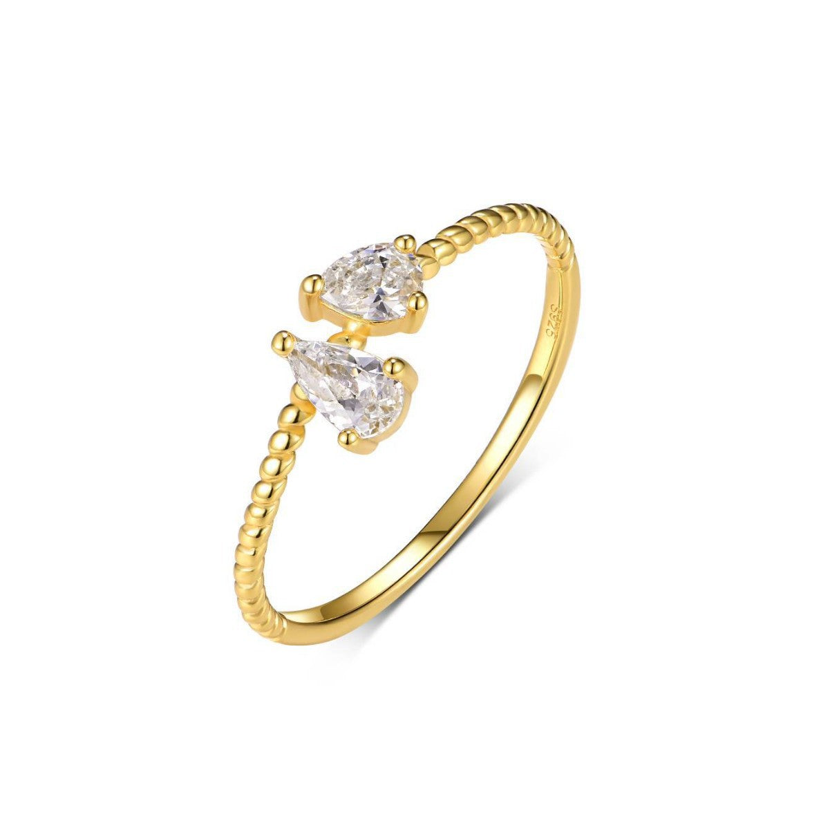 0.65 carats drop-shaped ring